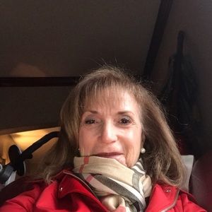 Meet your Posher, Nancy